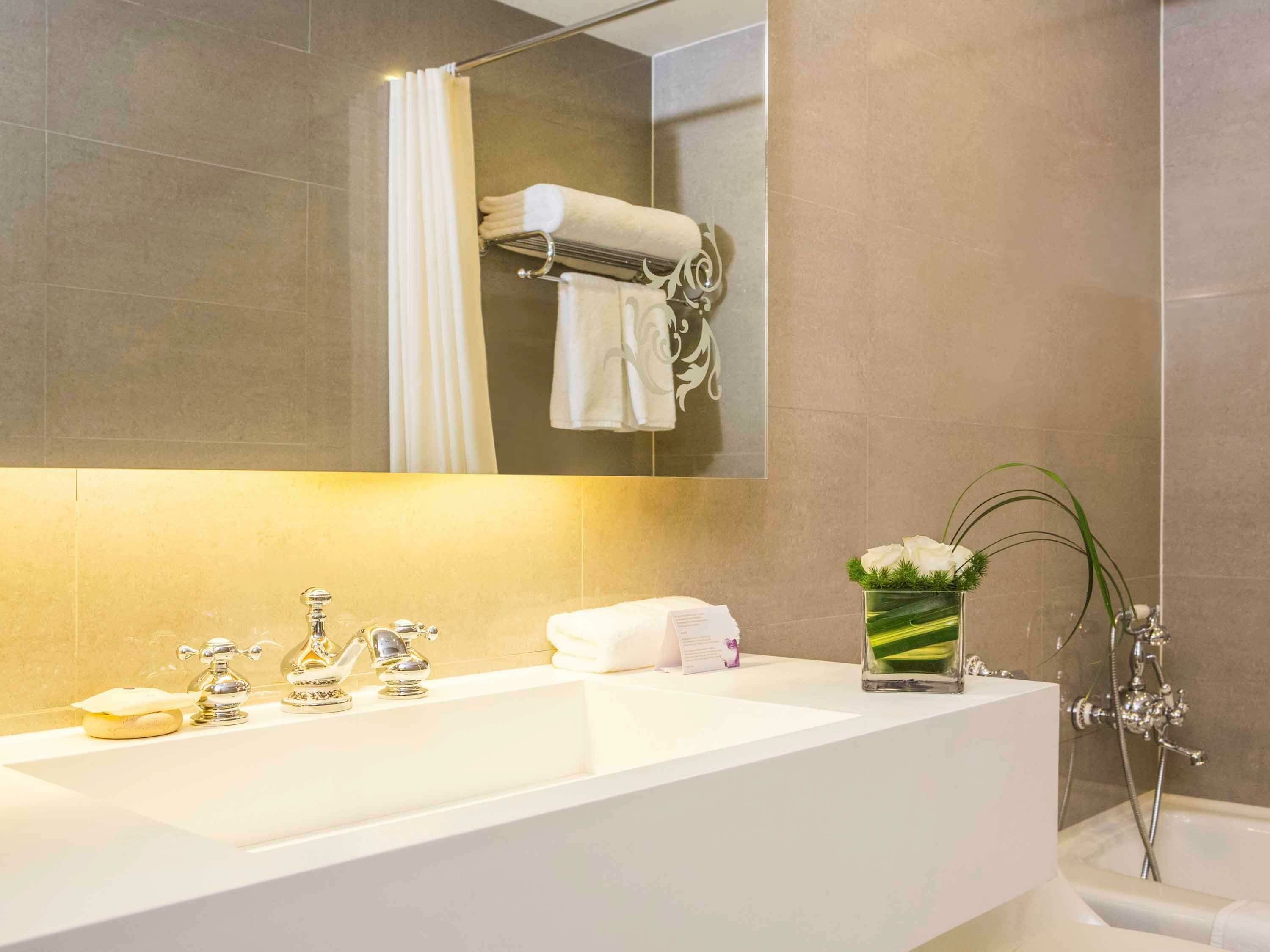 Фото Grand Mercure Urumqi Hualing