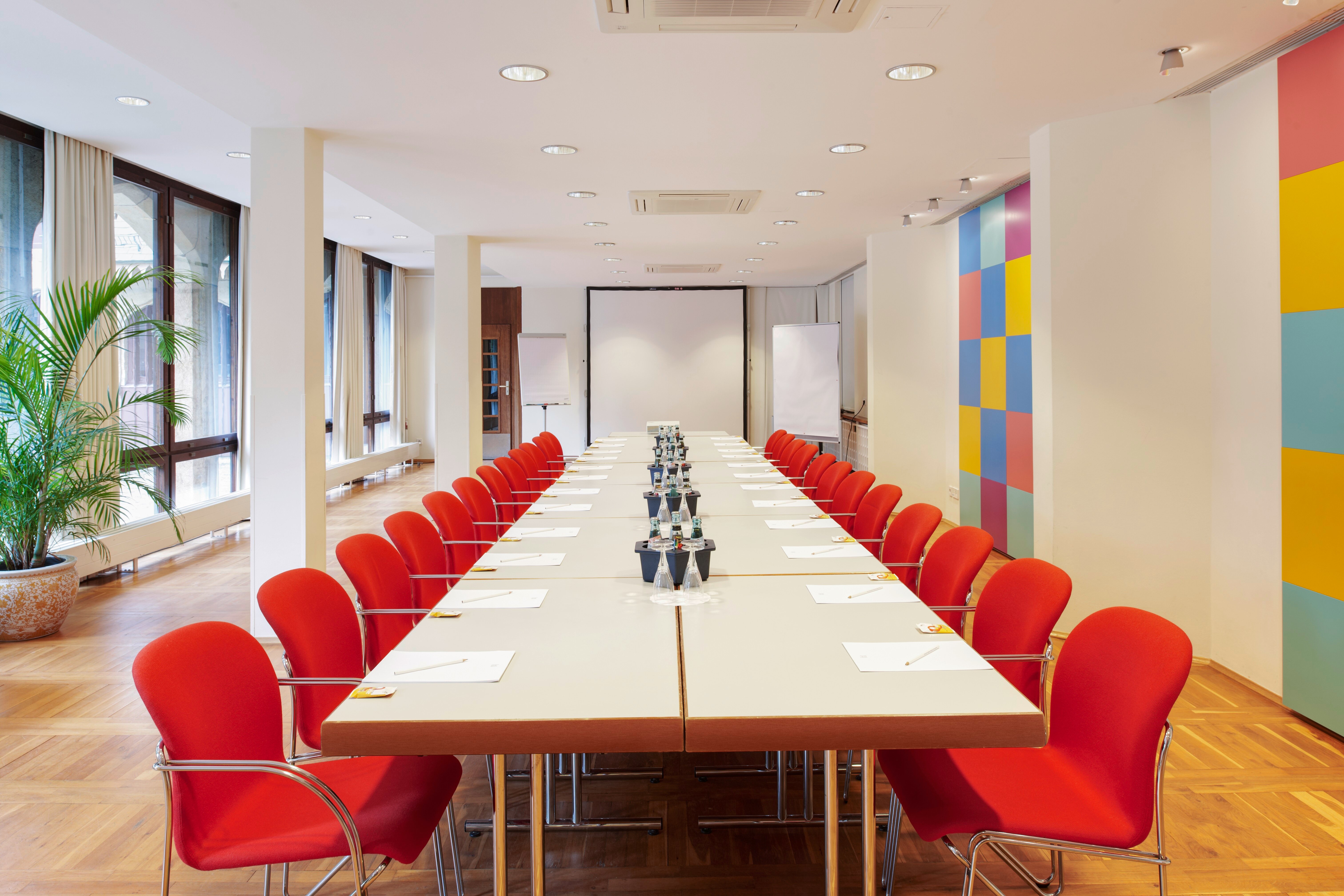 Фото Hotel Schloss Eckberg