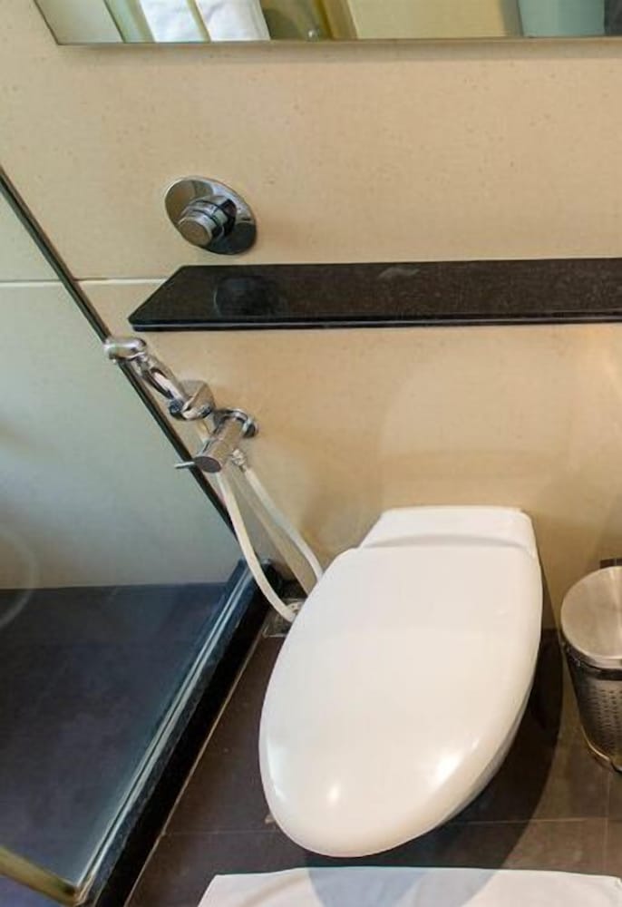 Фото Citrus Hotel Lonavala