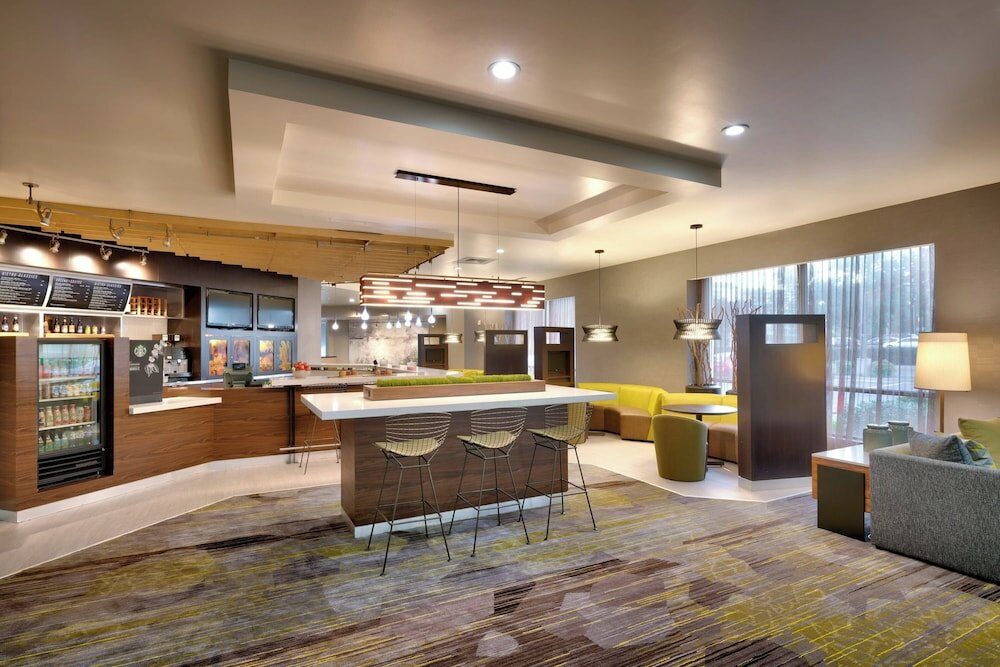 Фото Courtyard by Marriott Charlotte Airport/Billy Graham Parkway