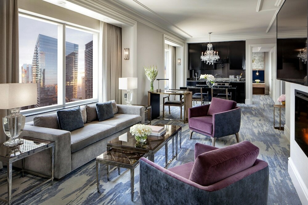 Фото The St. Regis Toronto