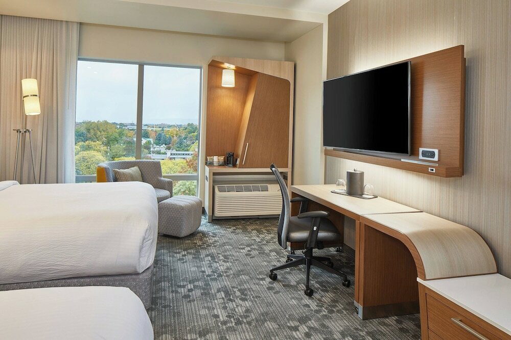 Фото Courtyard by Marriott Albany Airport