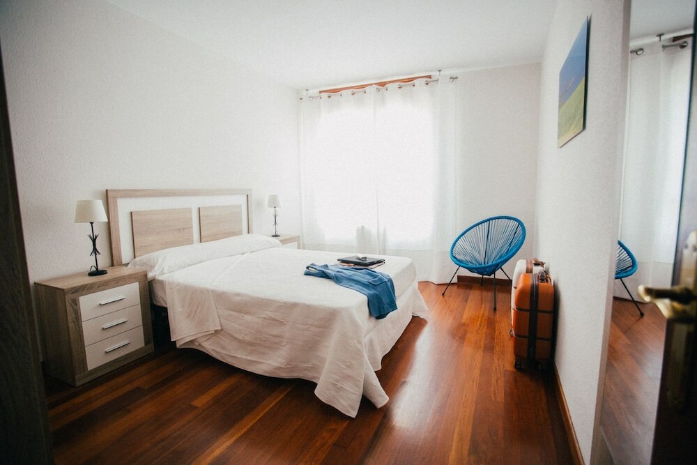 Фото Apartamentos Alday