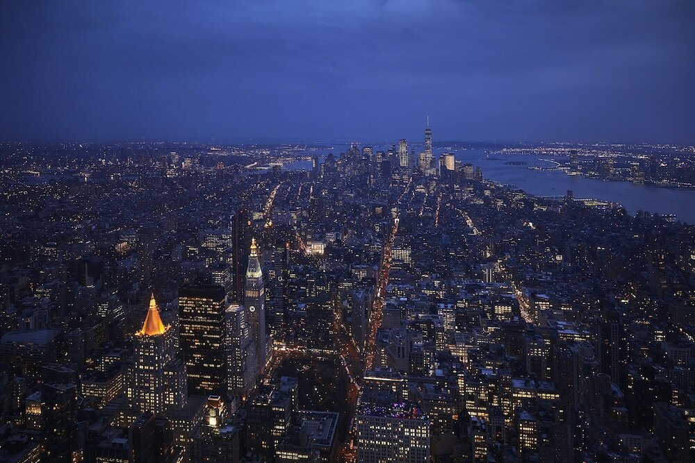 Фото Four Seasons Hotel New York Downtown