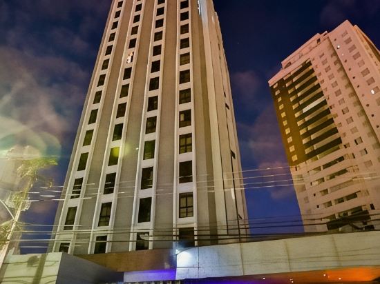 Фото Golden Tulip Goiania Address