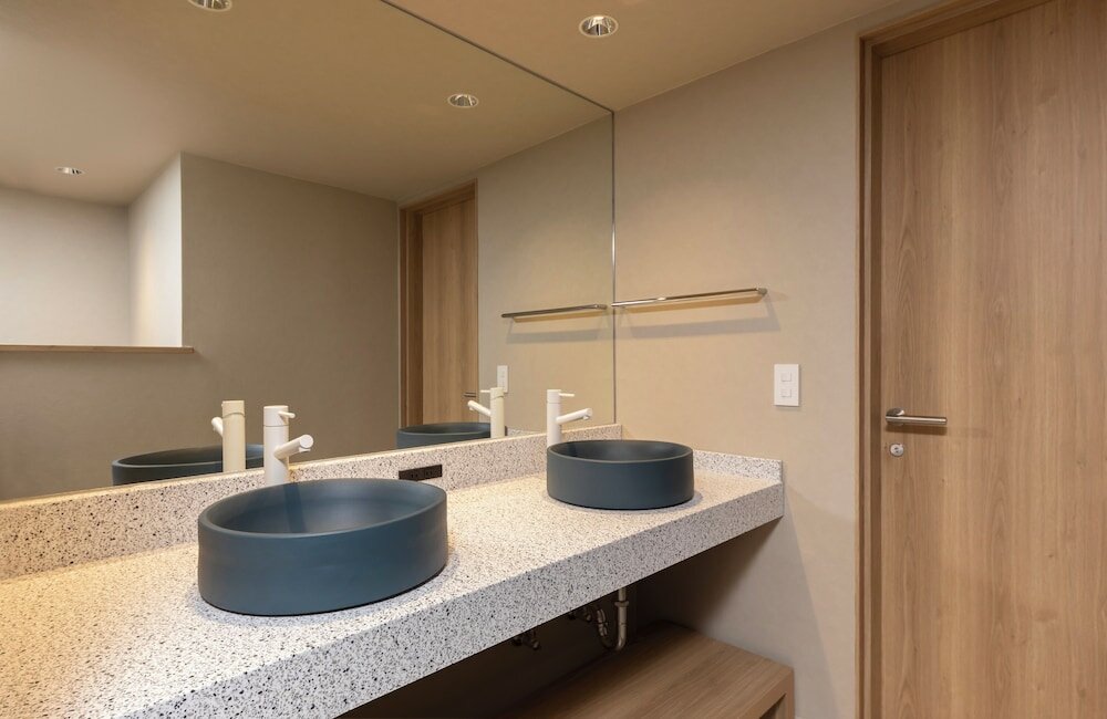 Фото Hotel Nishinagato Resort