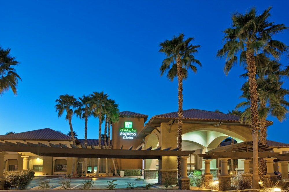 Фото Holiday Inn Express & Suites Rancho Mirage, an Ihg Hotel