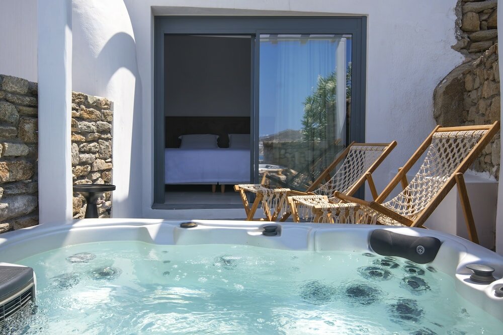 Фото Mykonos Adonis Hotel