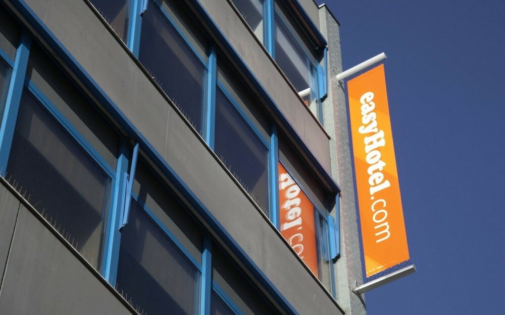 Фото EasyHotel Rotterdam City Centre