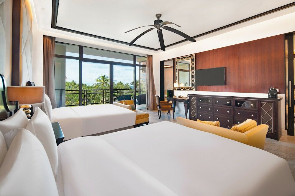 Фото The St. Regis Sanya Yalong Bay Resort