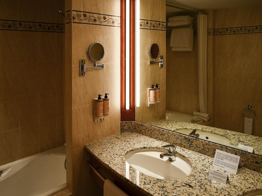 Фото Mercure Andorra