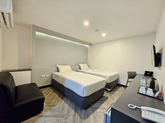 Фото 14 Sathorn hotel