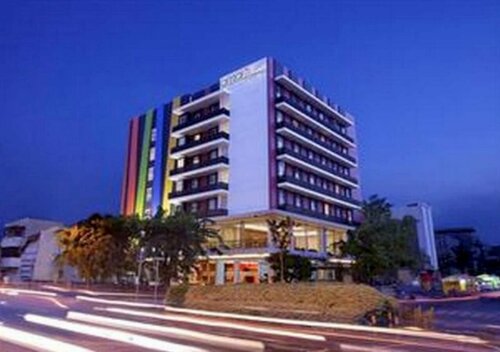 Гостиница Amaris Hotel Embong Malang - Surabaya в Провинции Восточная Ява