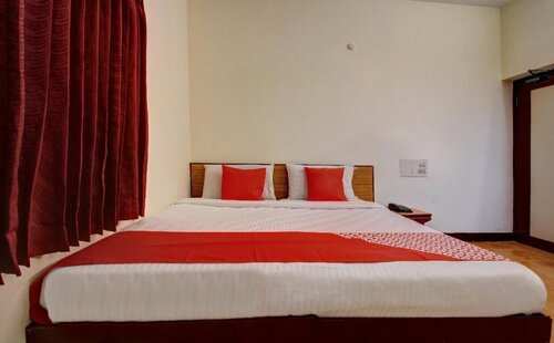 Гостиница Hotel Radhakrishna в Мадурае
