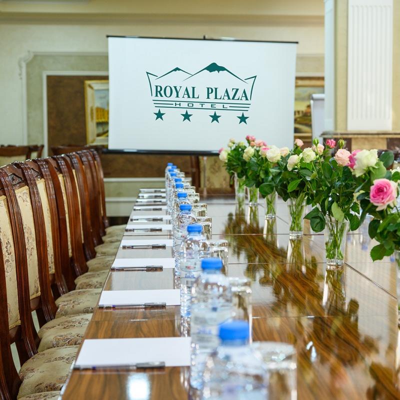 Фото Royal Plaza by Stellar Hotels