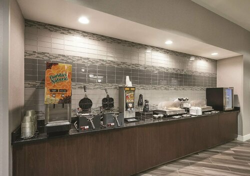 Гостиница La Quinta Inns & Suites by Wyndham Orem University Pwy/Provo в Ореме