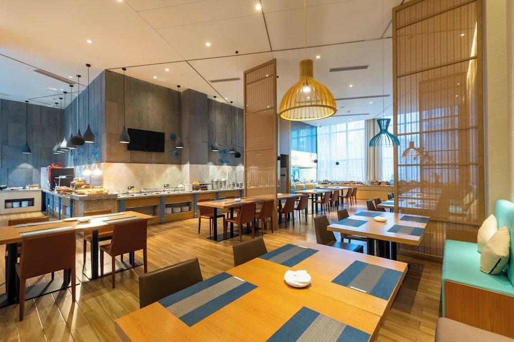 Фото Royce Hotel Shenzhen
