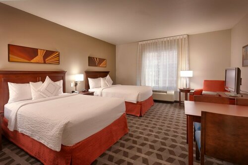 Гостиница TownePlace Suites by Marriott Boise West/Meridian в Меридиане