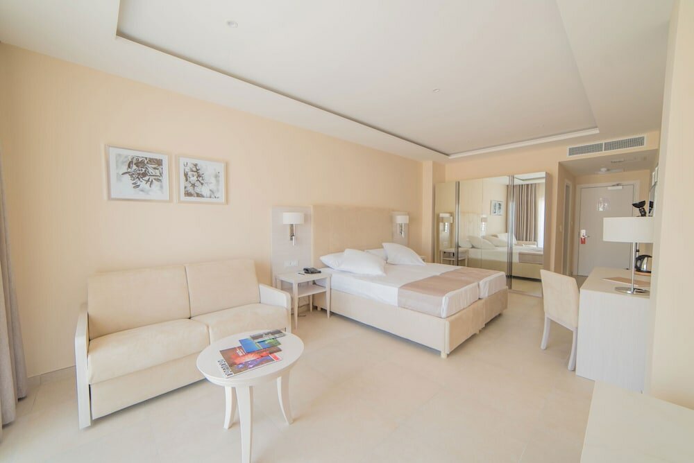 Фото Maritim Antonine Hotel & SPA Malta