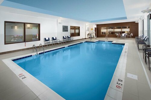 Гостиница Hampton Inn & Suites Falls Church в Арлингтоне