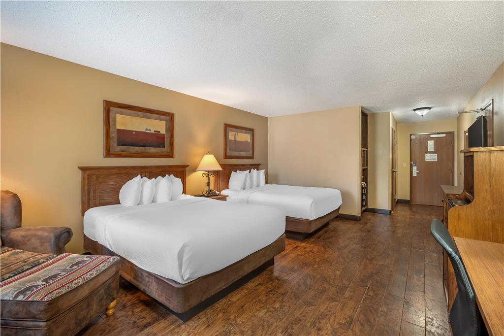 Фото Best Western Plus Kelly Inn & Suites