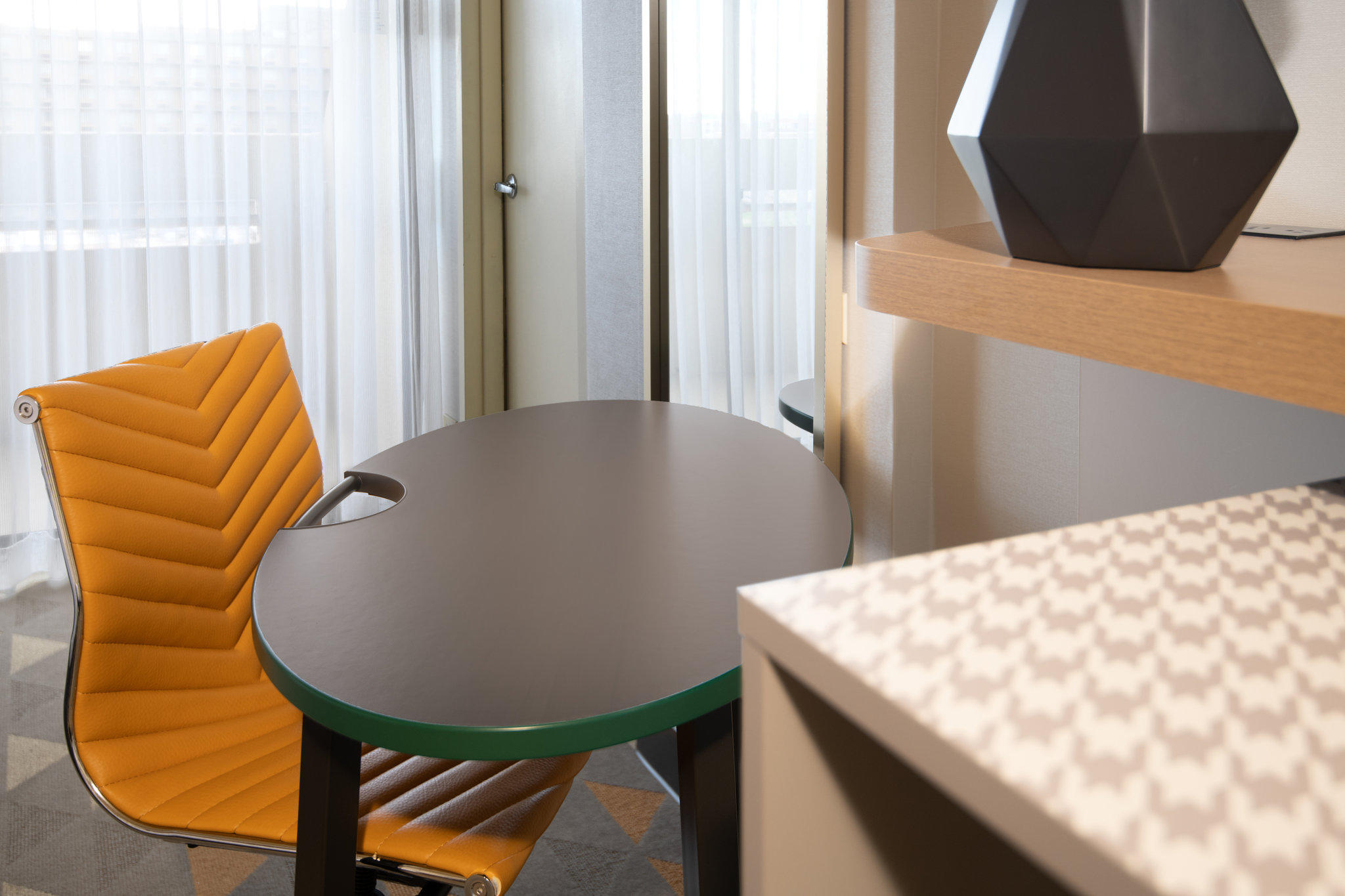 Фото Holiday Inn Denver East, an Ihg Hotel