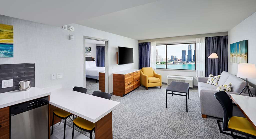 Фото Doubletree by Hilton Windsor