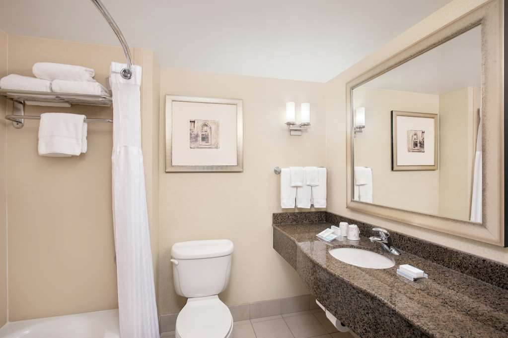 Фото Hilton Garden Inn Richmond Airport