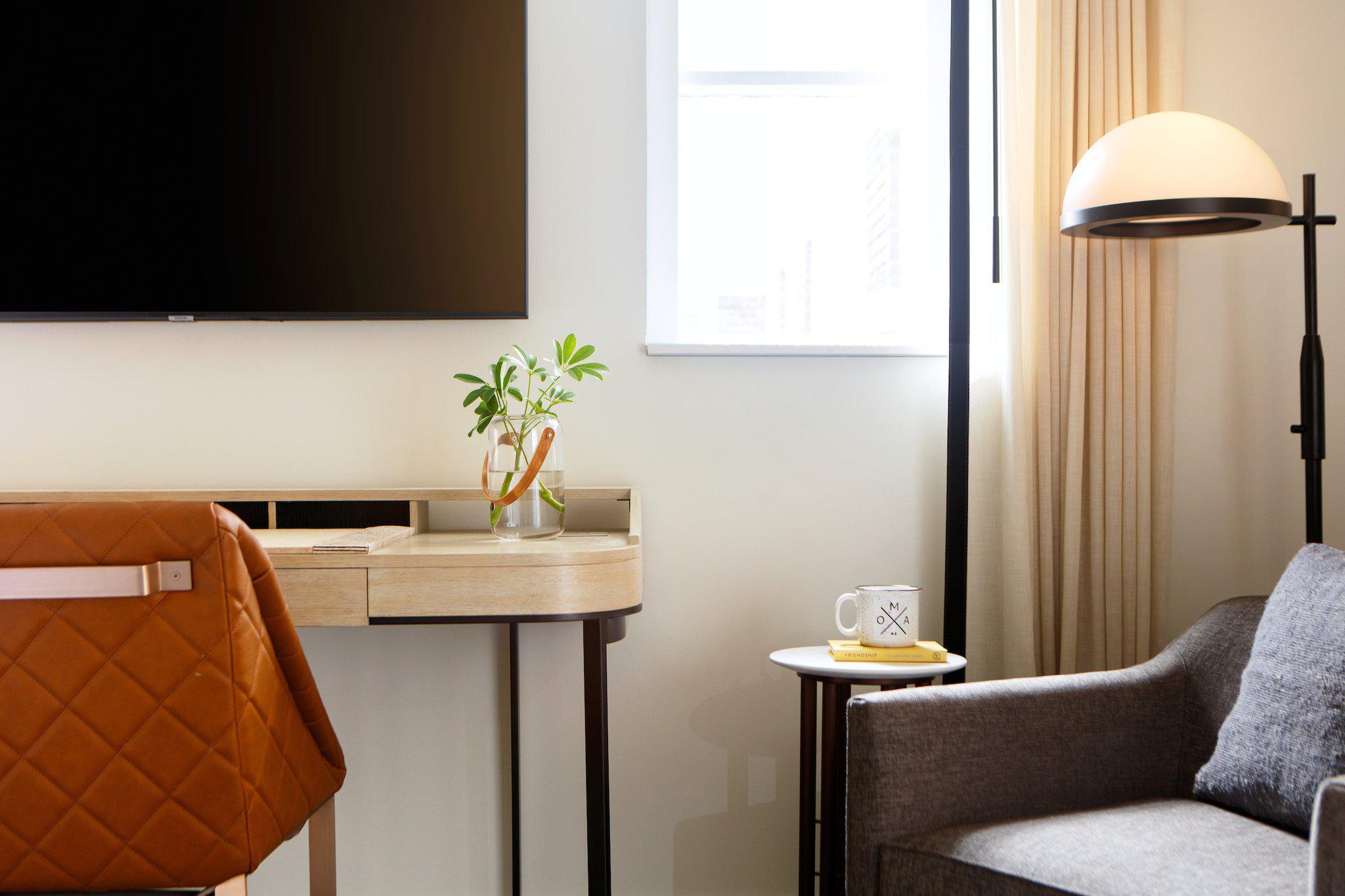 Фото Kimpton Cottonwood, an Ihg Hotel