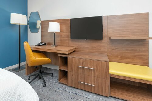 Гостиница Holiday Inn Express & Suites Houston Medical Center, an Ihg Hotel в Беллере
