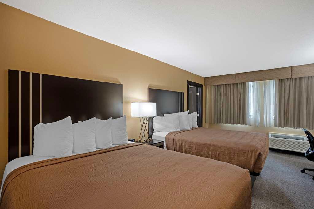 Фото Best Western Plus Reading Inn & Suites