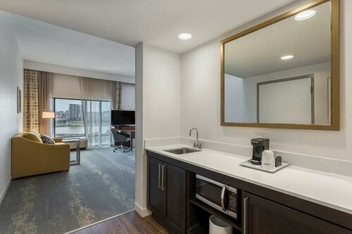 Гостиница Hampton Inn & Suites Newport/Cincinnati в Ковингтоне