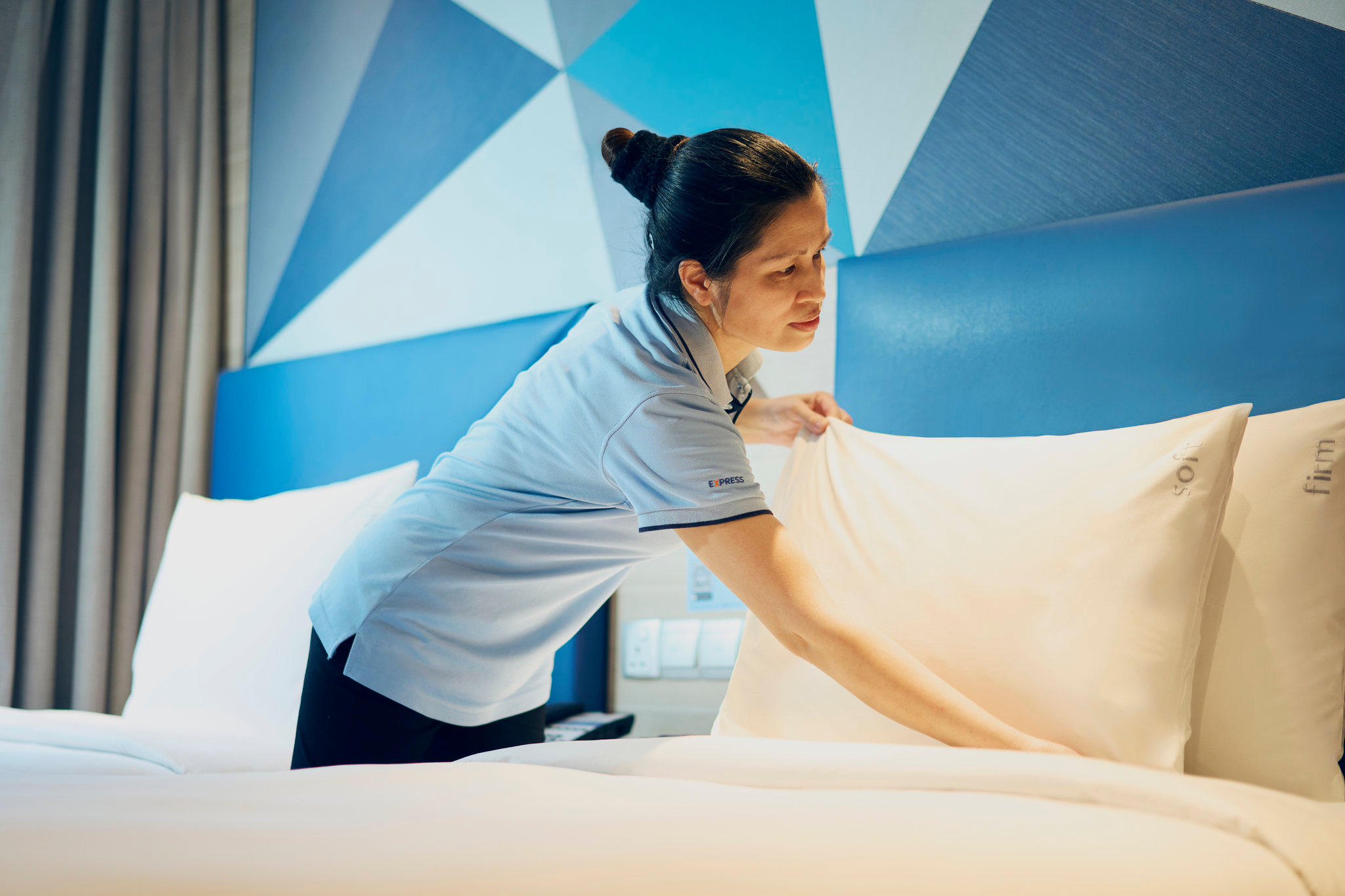 Фото Holiday Inn Express Singapore Serangoon