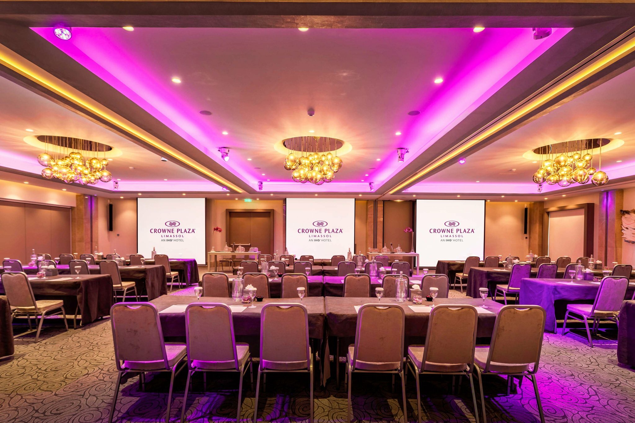 Фото Crowne Plaza