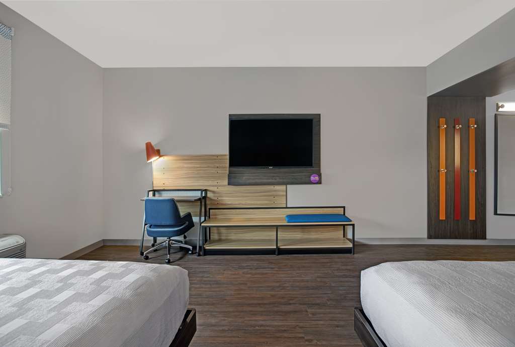 Фото Tru by Hilton Milwaukee Downtown, Wi