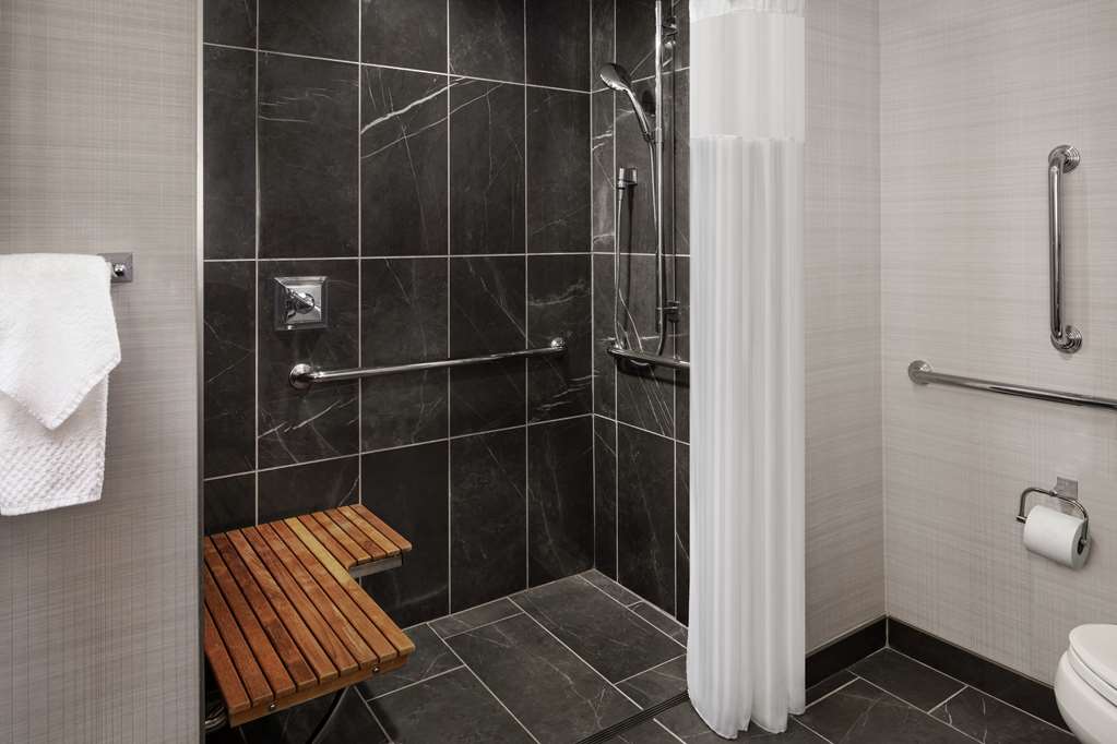 Фото Hilton Short Hills