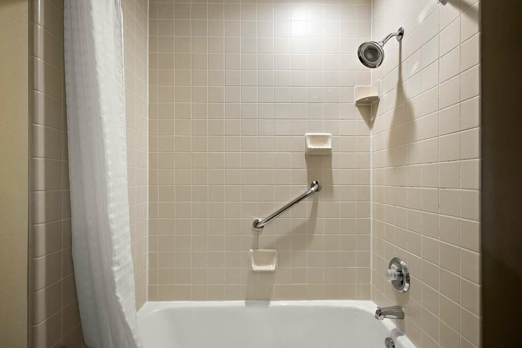 Фото Best Western Plus Gold Country Inn
