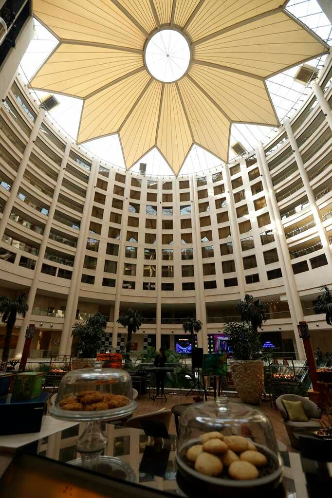 Фото Radisson Blu Hotel, New Delhi Dwarka