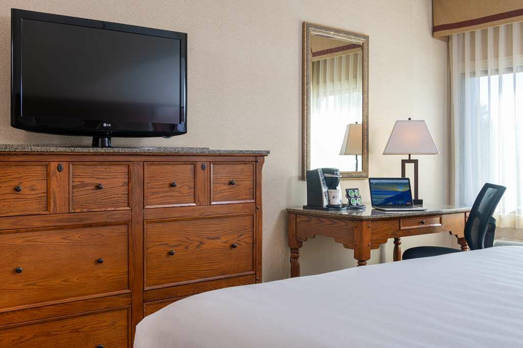 Фото Best Western Plus Waterbury - Stowe