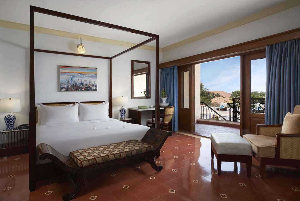 Фото Radisson Blu Resort Goa Cavelossim Beach