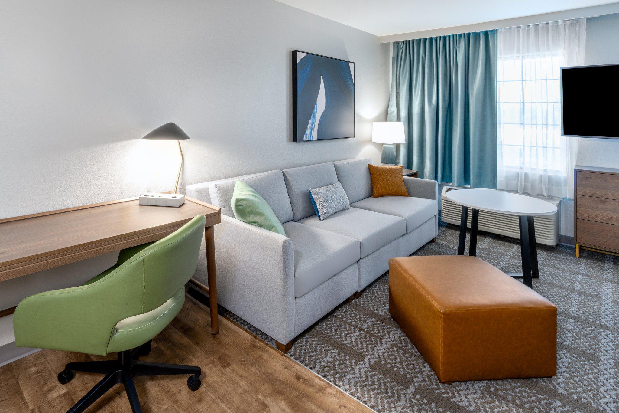 Фото Staybridge Suites Denver - Cherry Creek, an Ihg Hotel