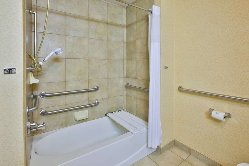 Фото Hampton Inn Pittsburgh Area Beaver Valley CenterTownship