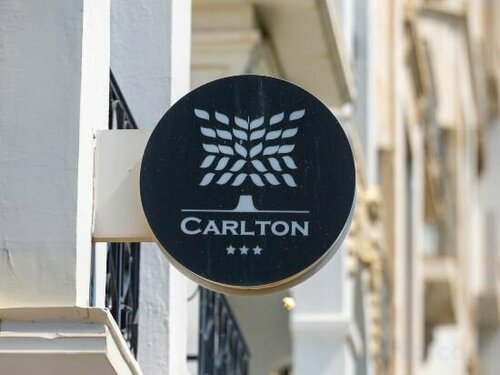 Гостиница Hotel Carlton в Тунисе