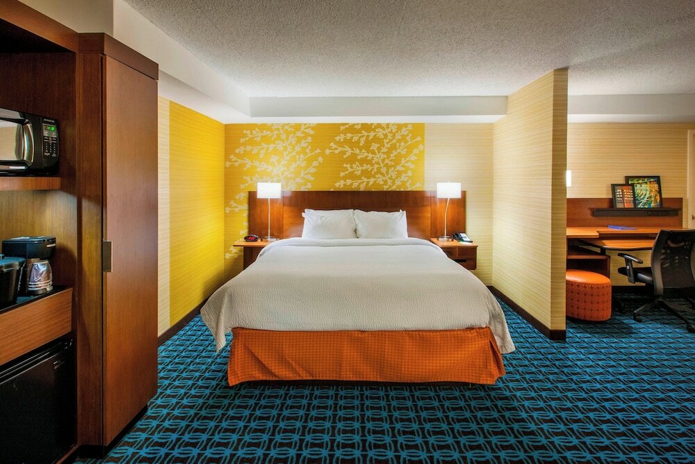 Фото Fairfield Inn by Marriott East Rutherford Meadowlands