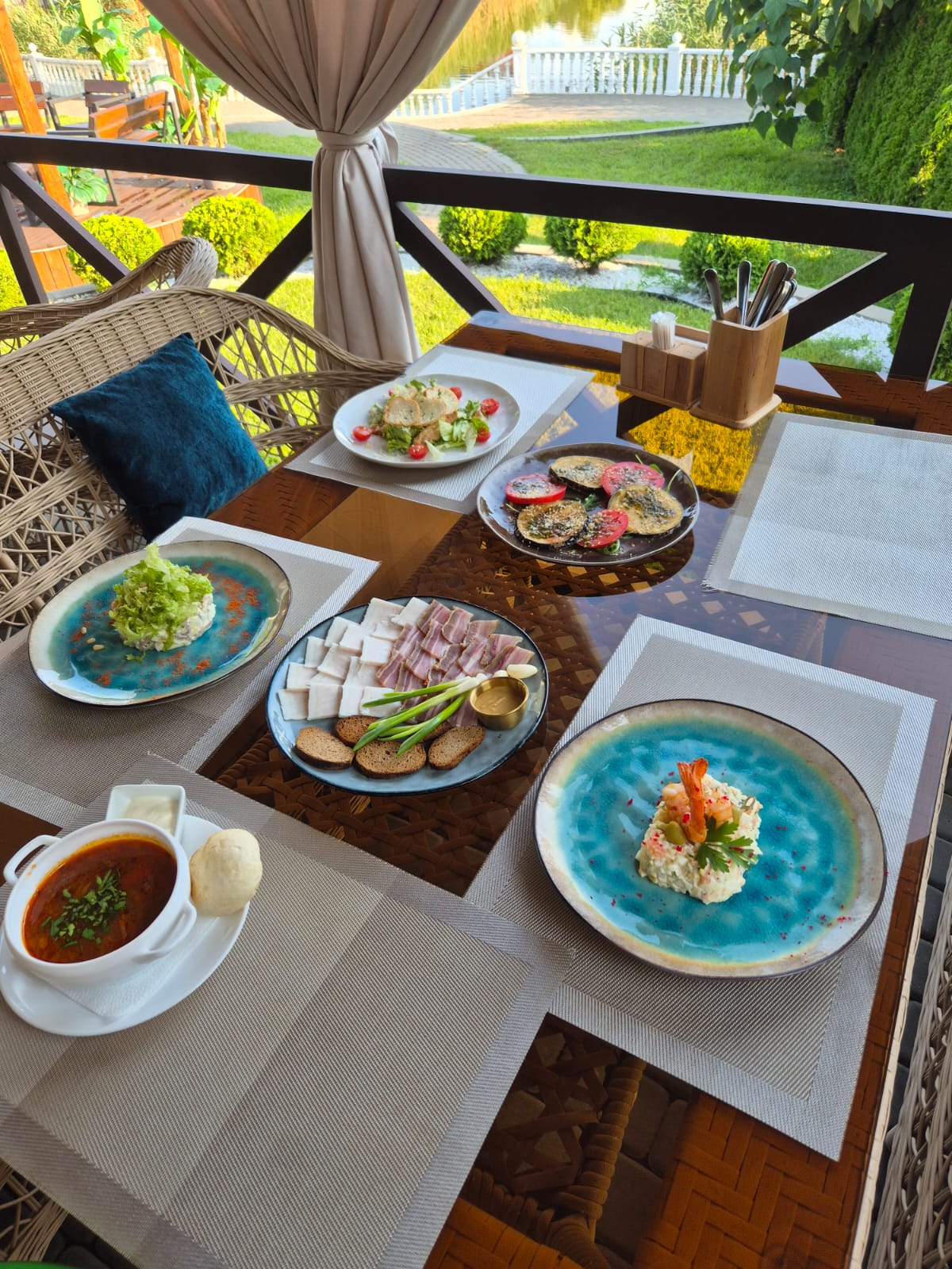 Фото Голден Стар