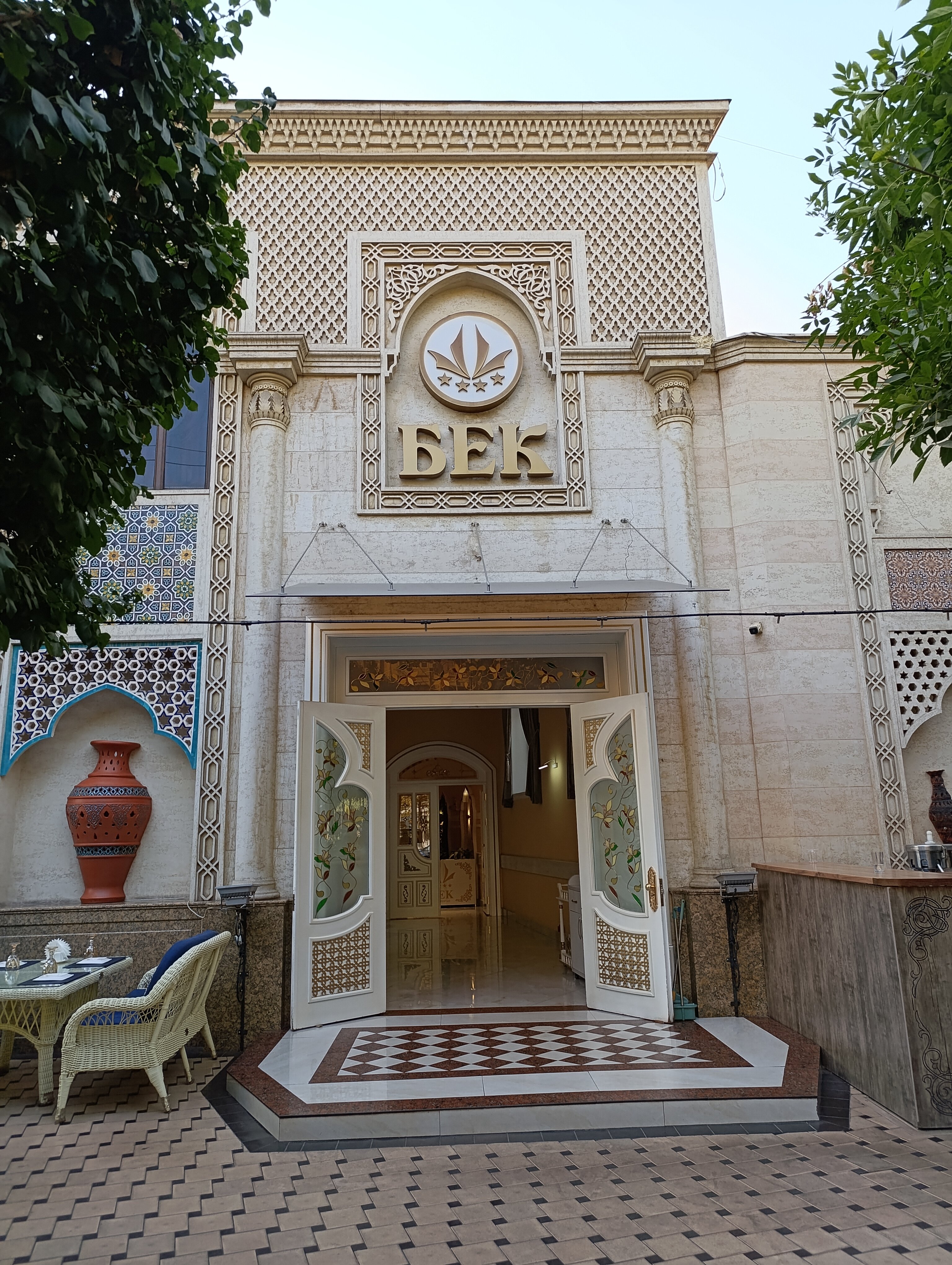 Тәтті үлкен есек