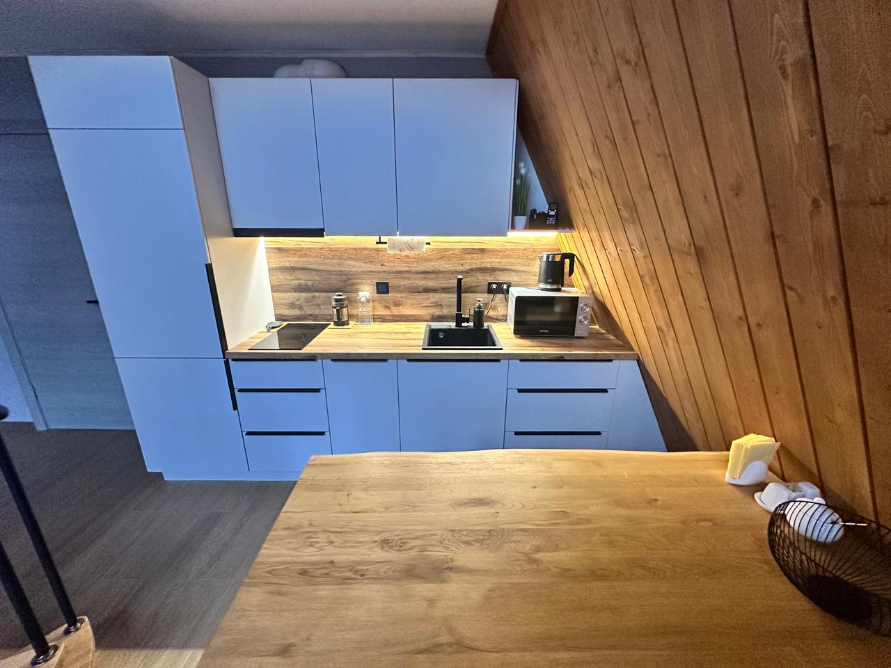 Фото A-Frame Family