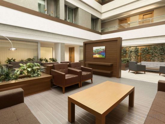 Фото Ramada by Wyndham Podgorica