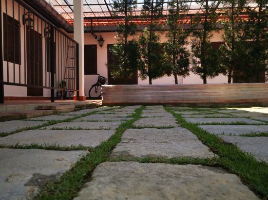 Фото Mclane Boutique Hotel