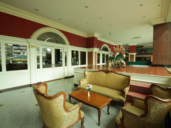 Фото Convenient Park Bangkok